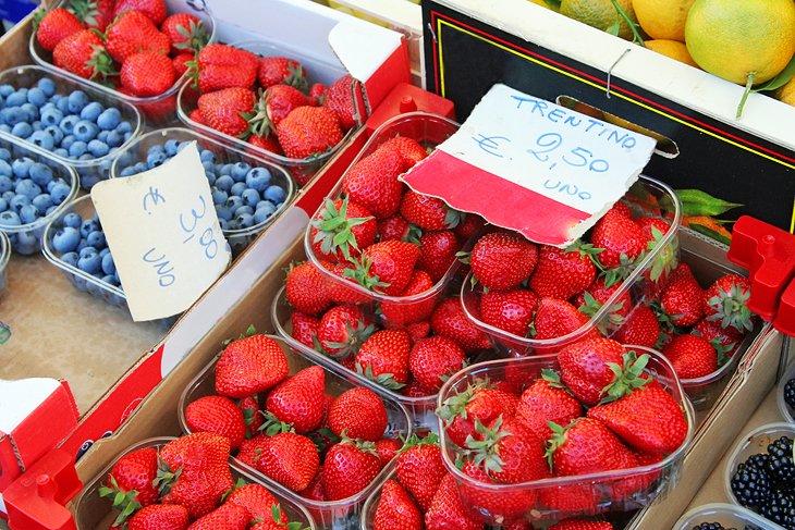 Fai spesa per un picnic a Campo dei Fiori
